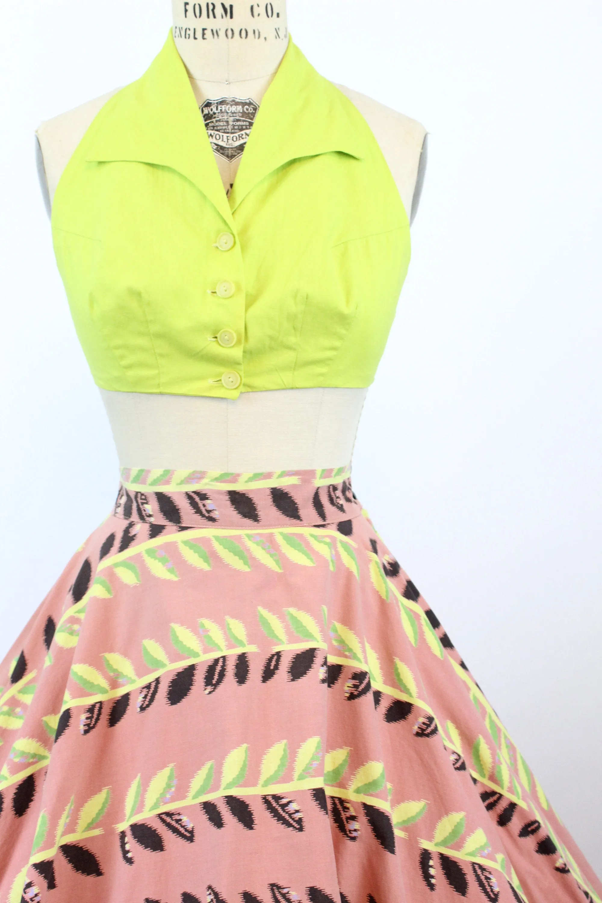 1950s CHARTREUSE vine print circle skirt xs | new spring