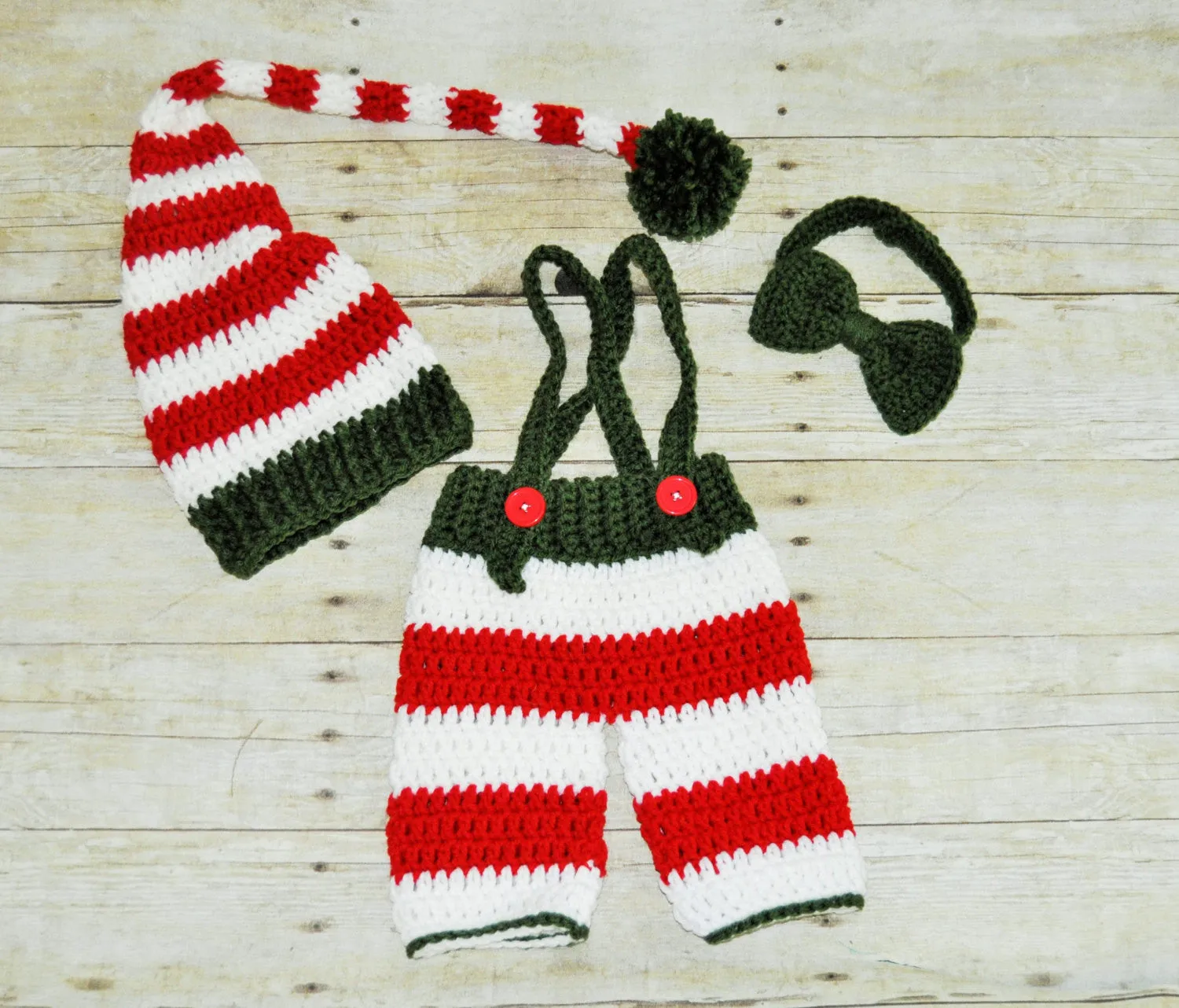 elf newborn photo prop, elf outfit, crochet elf outfit, elf costume, stocking cap, elf overalls, bowtie