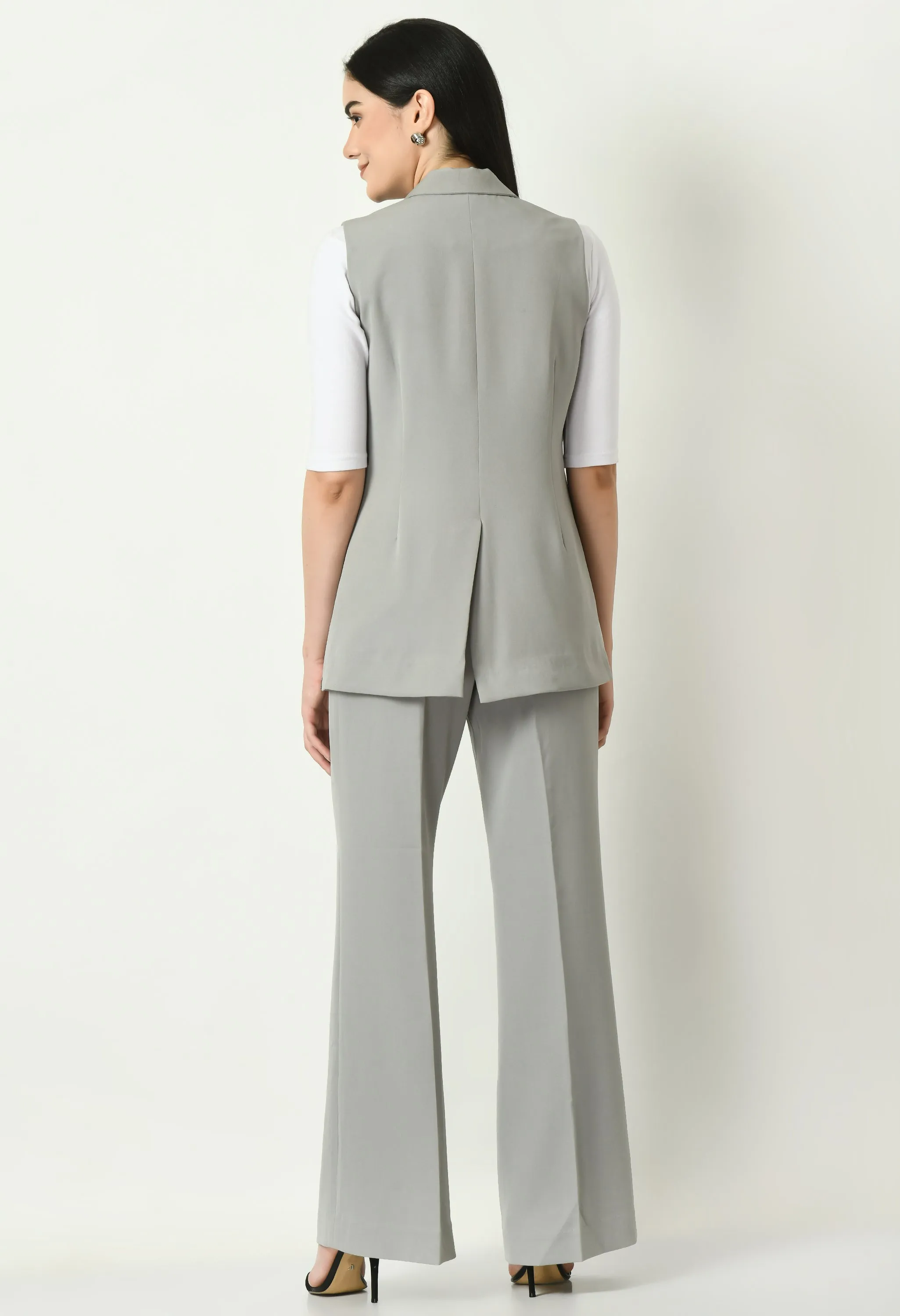 Exude Meridian Sleeveless Long Blazer (Grey)