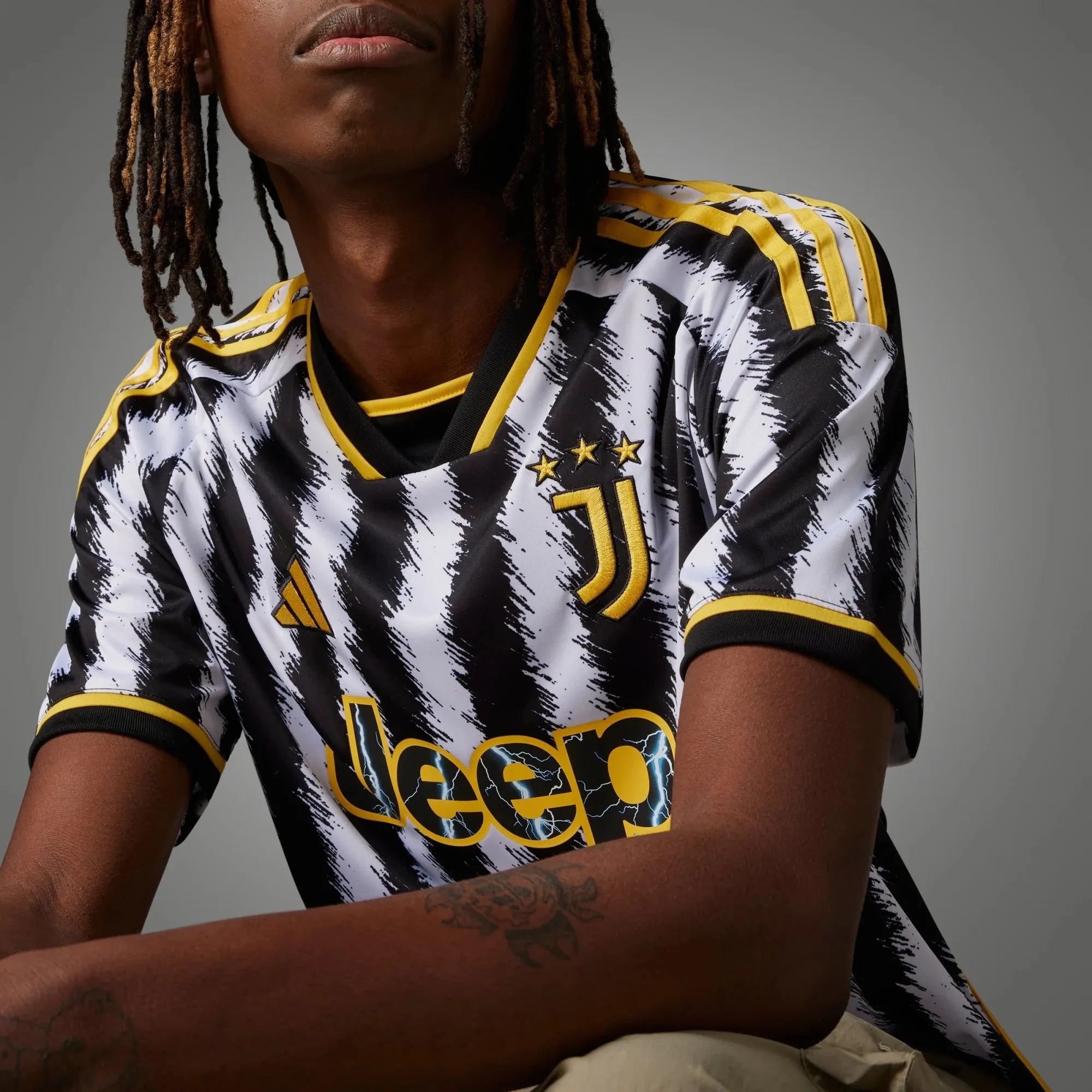 Juventus 2023/24 Home Jersey