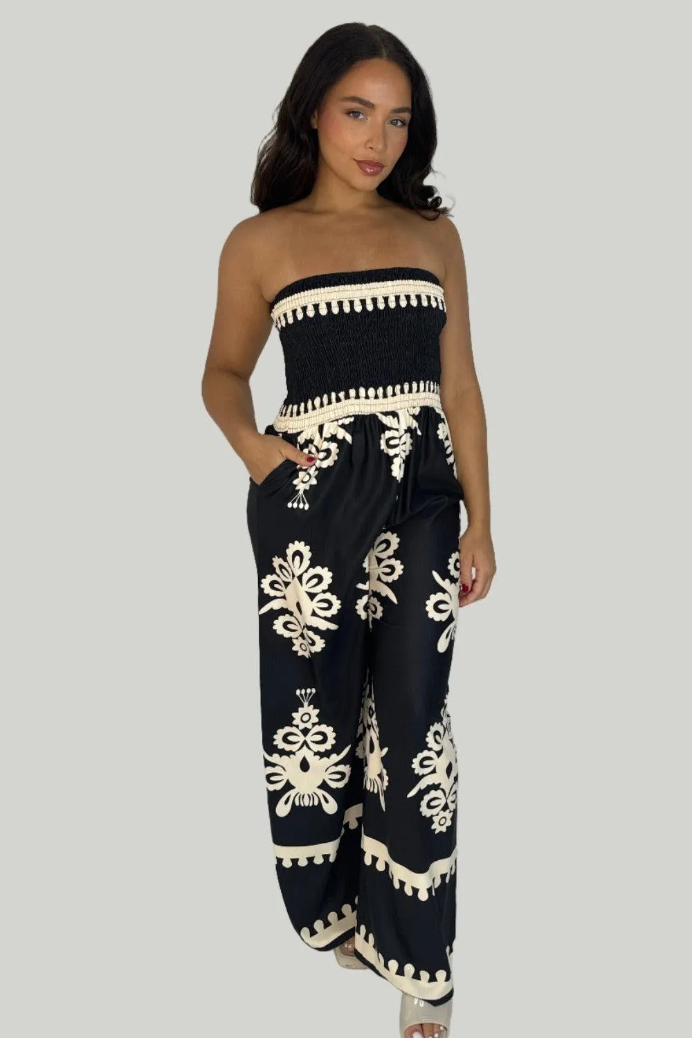 Monochrome Details Boobtube Maxi Dress