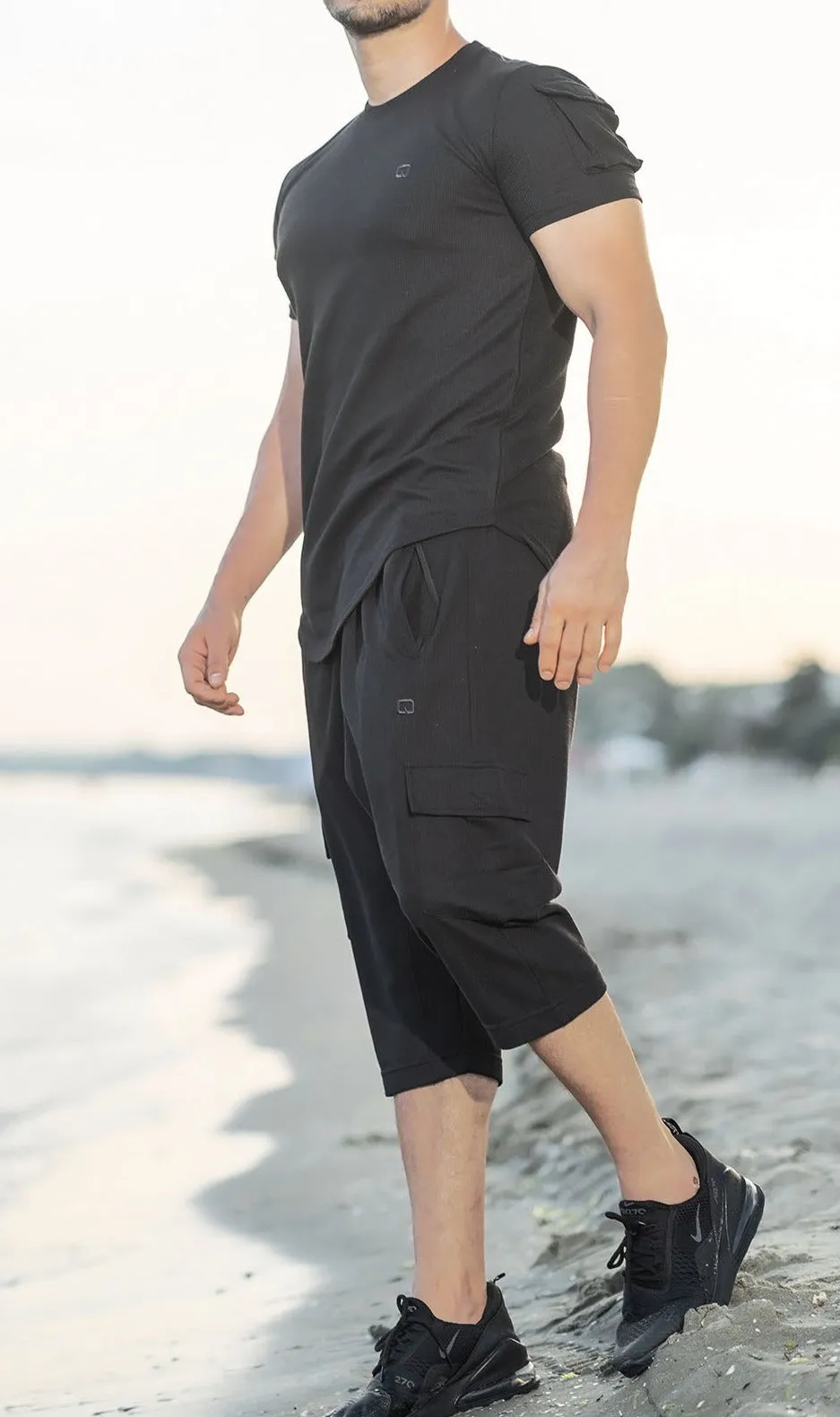 QL IGO Relaxed Cargo Shorts and T-Shirt Set in Black