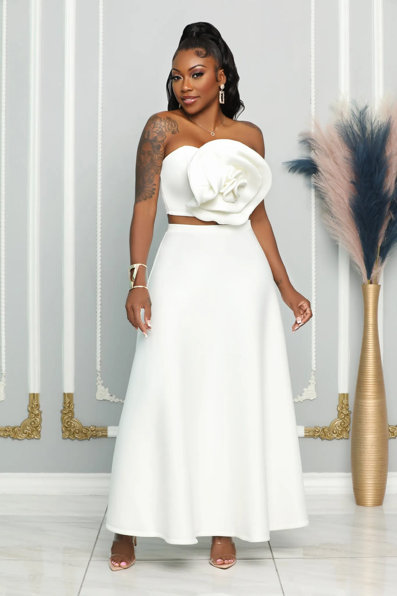 SOLID HIGH WAIST A-LINE FLARED MAXI SKIRT (WHITE)